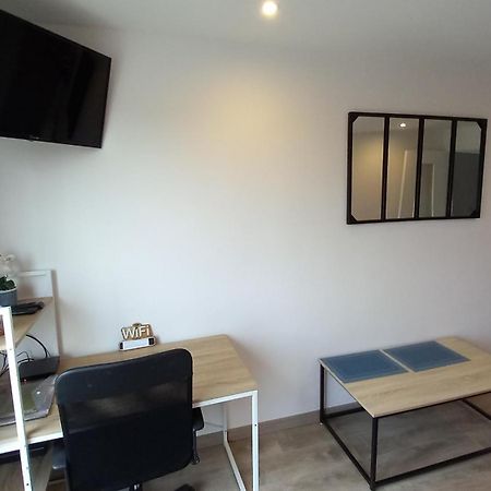 Le Belvedere Dernier Etage Avec Terrasse Wifi Fibre Apartment ตาร์บ ภายนอก รูปภาพ