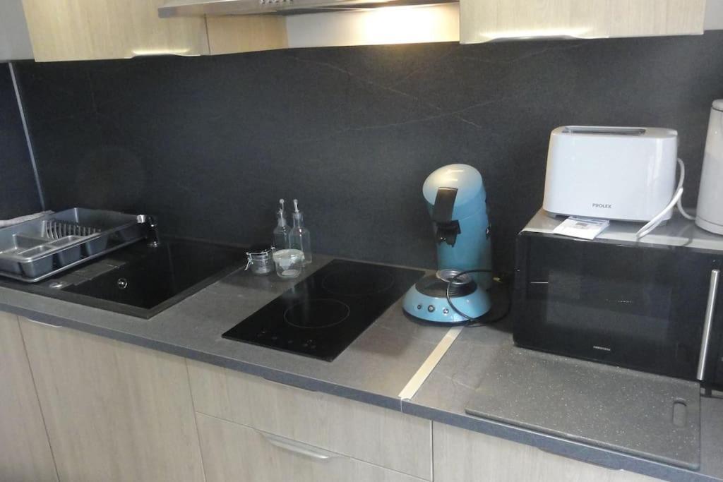 Le Belvedere Dernier Etage Avec Terrasse Wifi Fibre Apartment ตาร์บ ภายนอก รูปภาพ