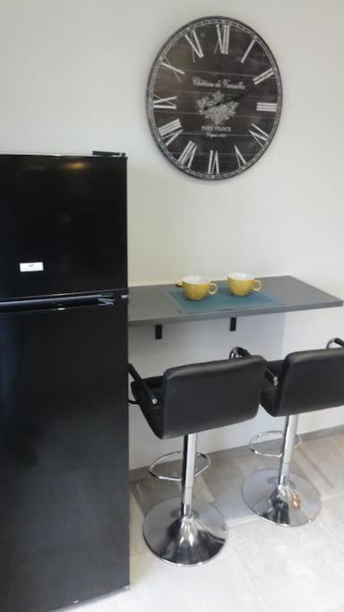 Le Belvedere Dernier Etage Avec Terrasse Wifi Fibre Apartment ตาร์บ ภายนอก รูปภาพ
